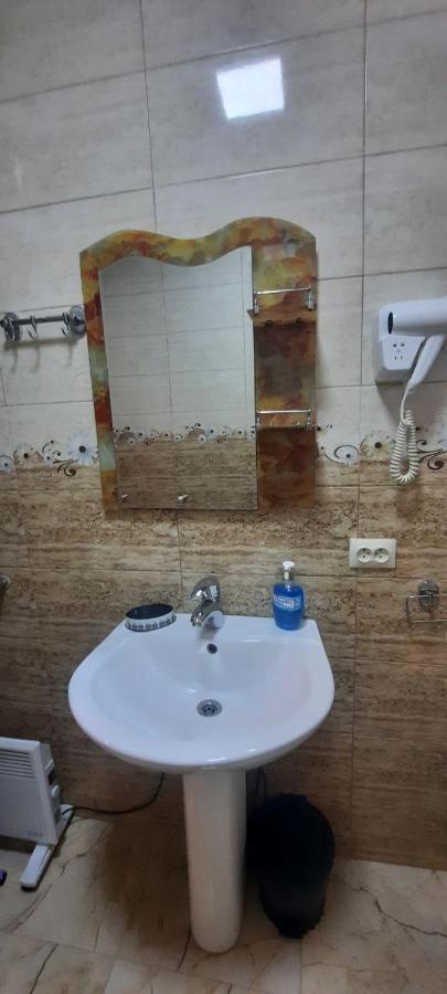 Guesthouse Kurdiani In Mestia Luaran gambar
